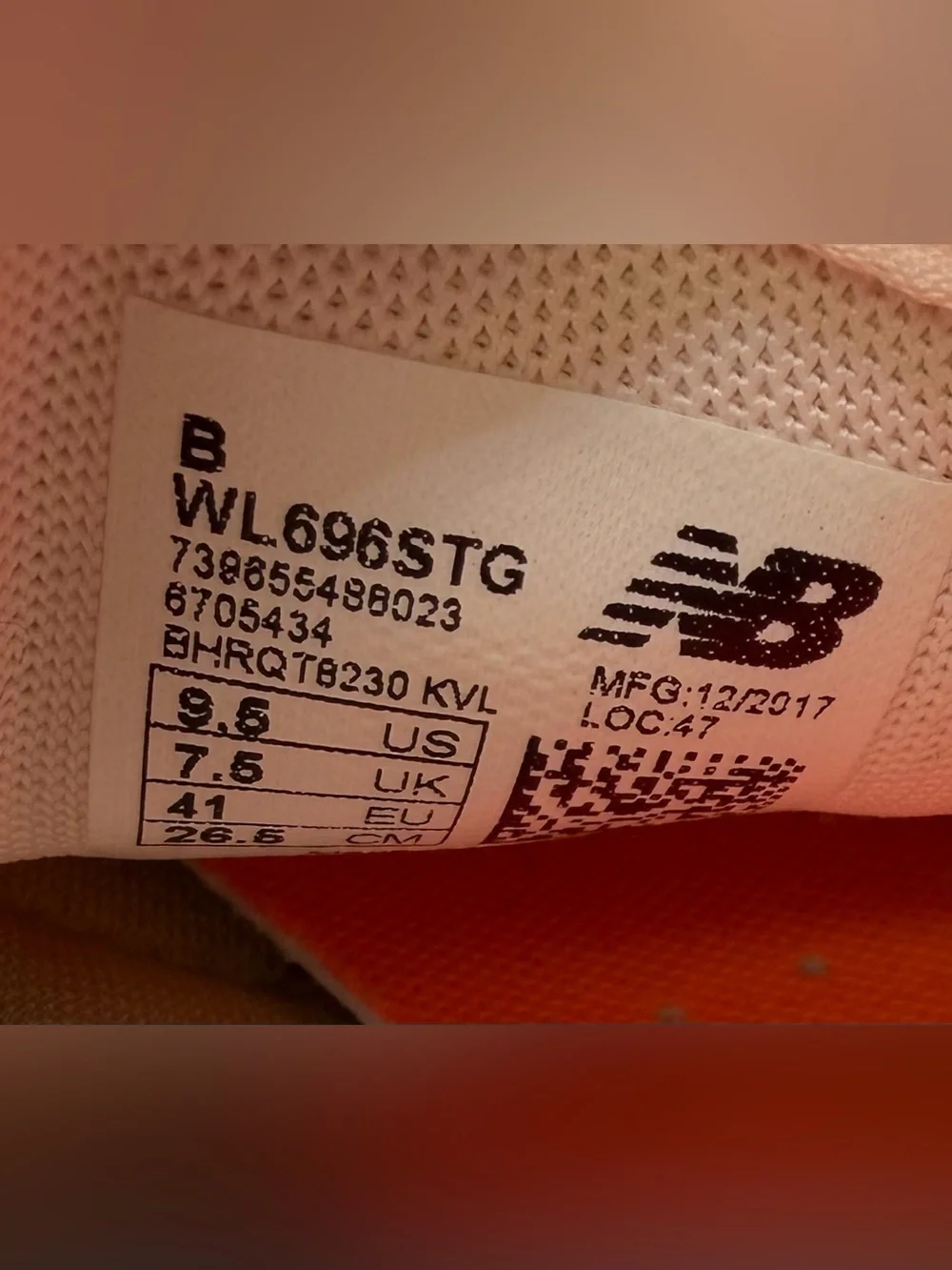 New‎ Balance Women's Blush Pink Athletic Sneakers- Size:9.5